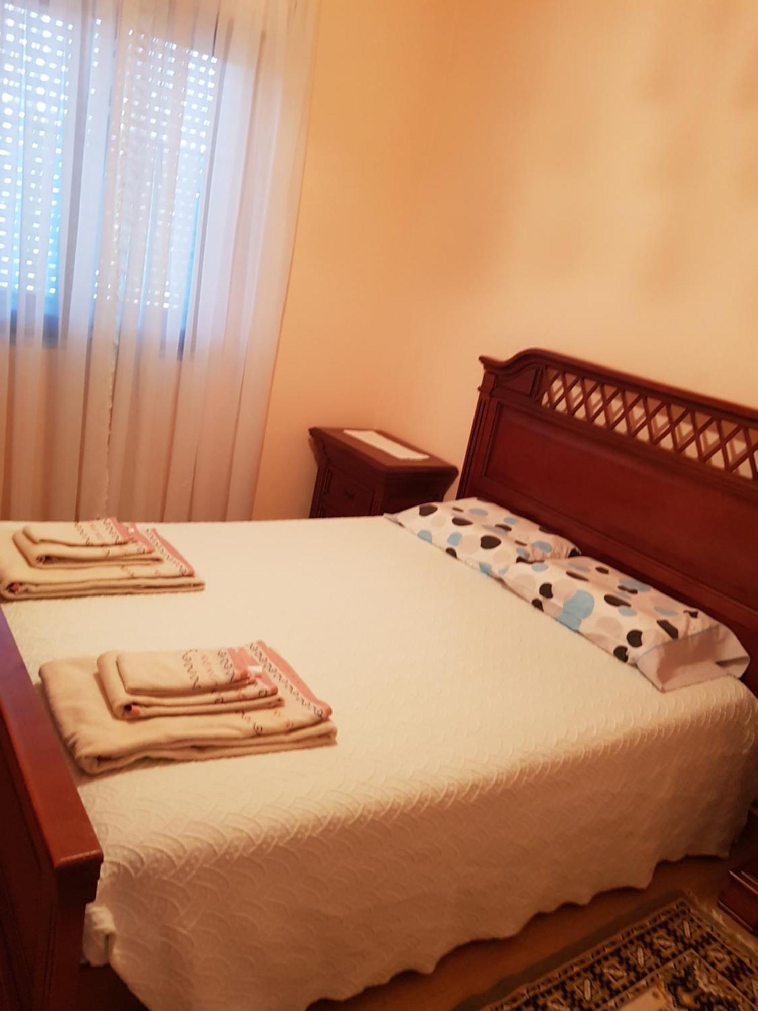 Homestay Moradia Rotunda Dos Bois *